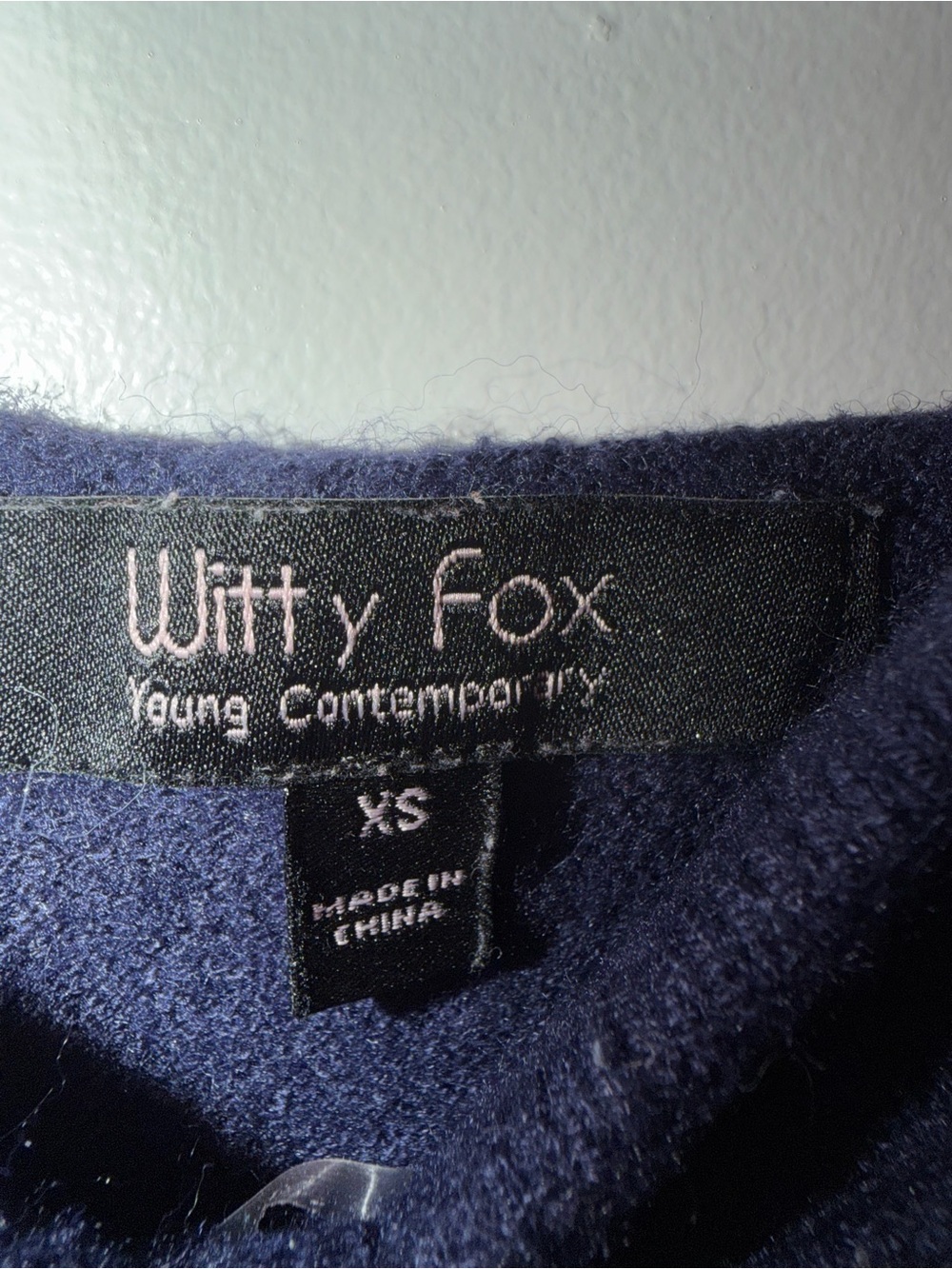 Witty Fox Cropped Tank Top Womens XS Navy Good Ruched Front Knit Strappy - Picture 2 of 4